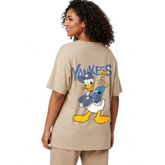 Beige Donald Duck Yankees Graphic Oversized T-shirt Befaltu - Disney Sports Delhi