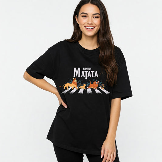 Black Hakuna Matata Lion King Crossing Graphic Oversized T-shirt Befaltu