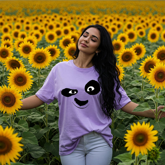 Lilac Panda Face Graphic Women's T-shirt Befaltu