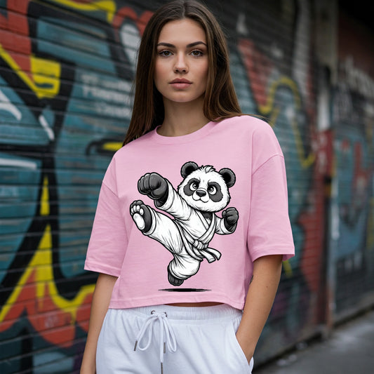 Pink Karate Panda Graphic Women's Cropped T-shirt Befaltu