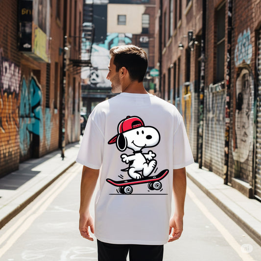 White Snoopy Skateboarder Oversized T-shirt - Befaltu (Men's Cartoon Skate Tee)