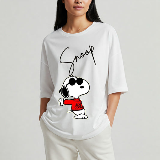 White Snoopy Joe Cool Graphic Women's Oversized T-shirt Befaltu