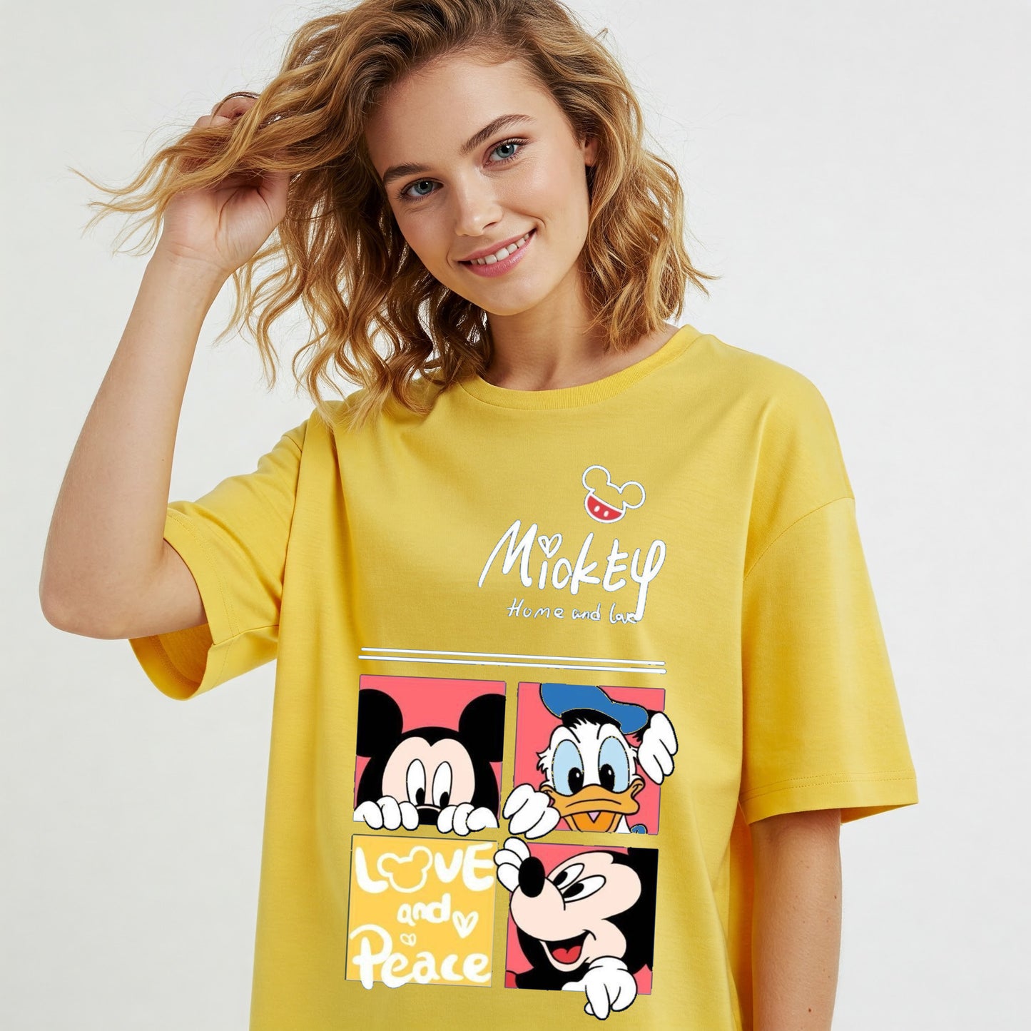 Yellow Mickey & Donald Love Peace Graphic Women's Oversized T-shirt Befaltu